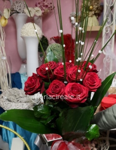 mazzo rose rosse Red Naomi stelo lungo cm 80